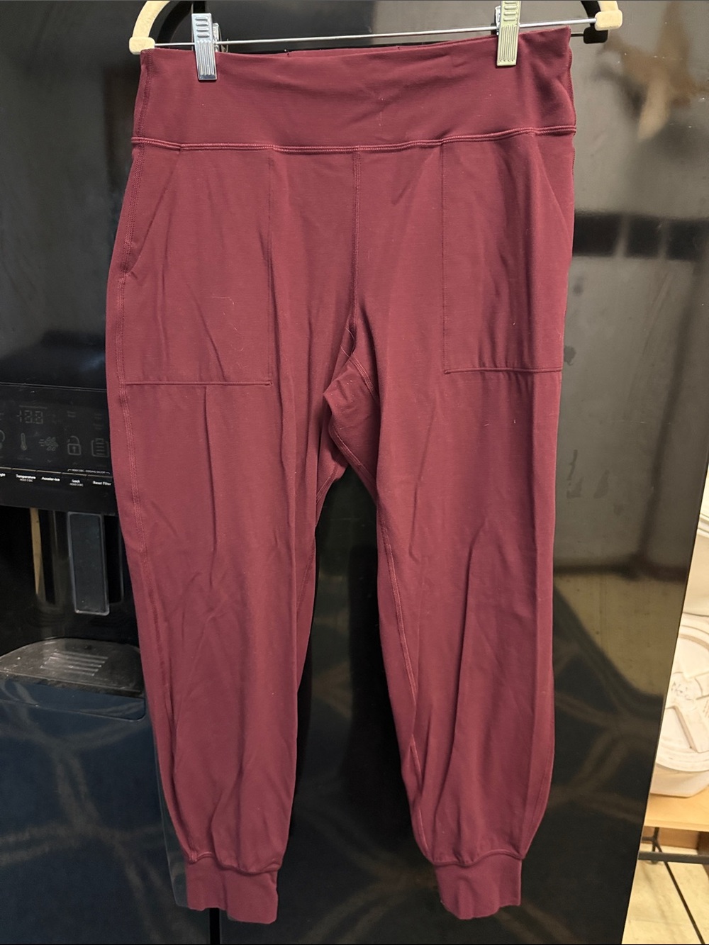 Lululemon Align Maroon Active 25” Jogger Pants